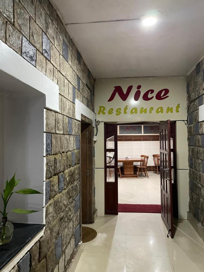 Hotel Caveri Мадикери Экстерьер фото