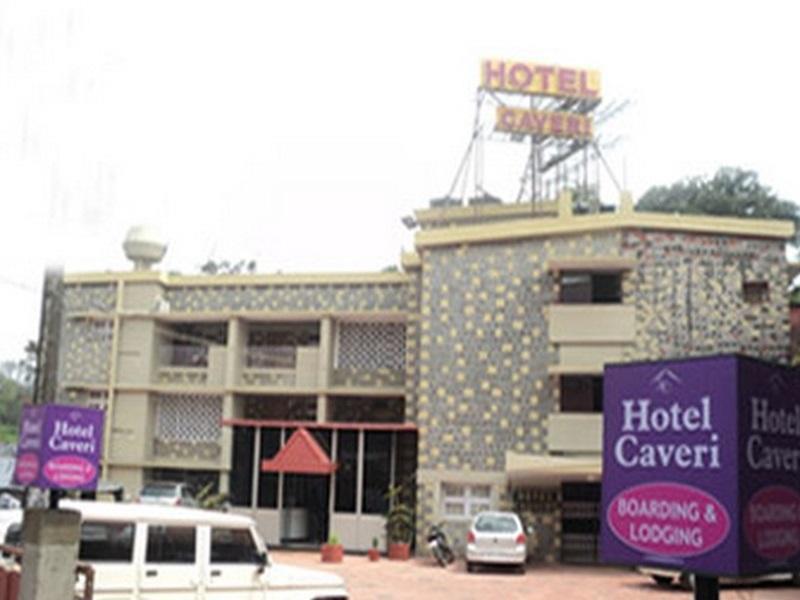Hotel Caveri Мадикери Экстерьер фото